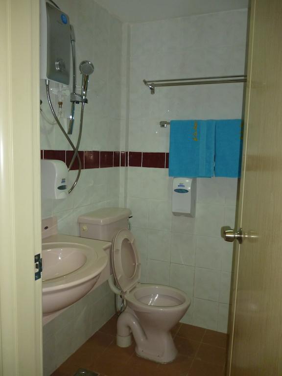 G Six Hotel Ситиаван Номер фото